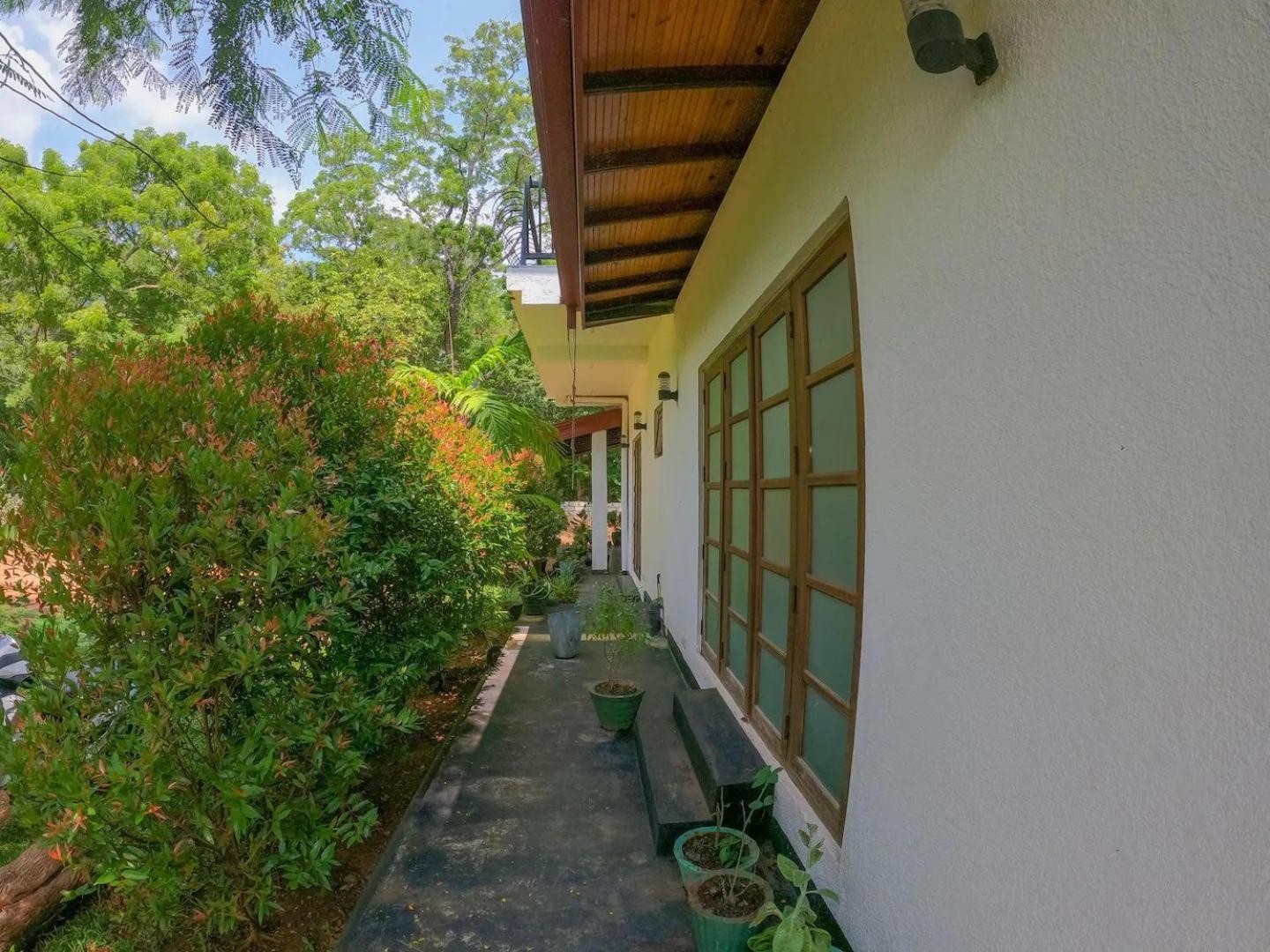 The Sigiriya White House Apartment Bagian luar foto