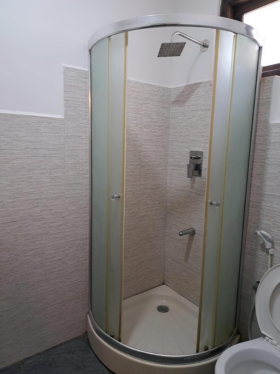 The Sigiriya White House Apartment Bagian luar foto